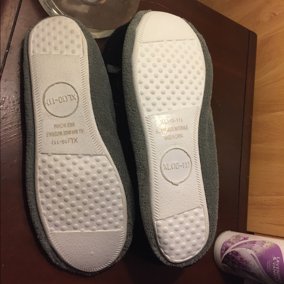 Ballerina slippers. - Picture 2 of 4